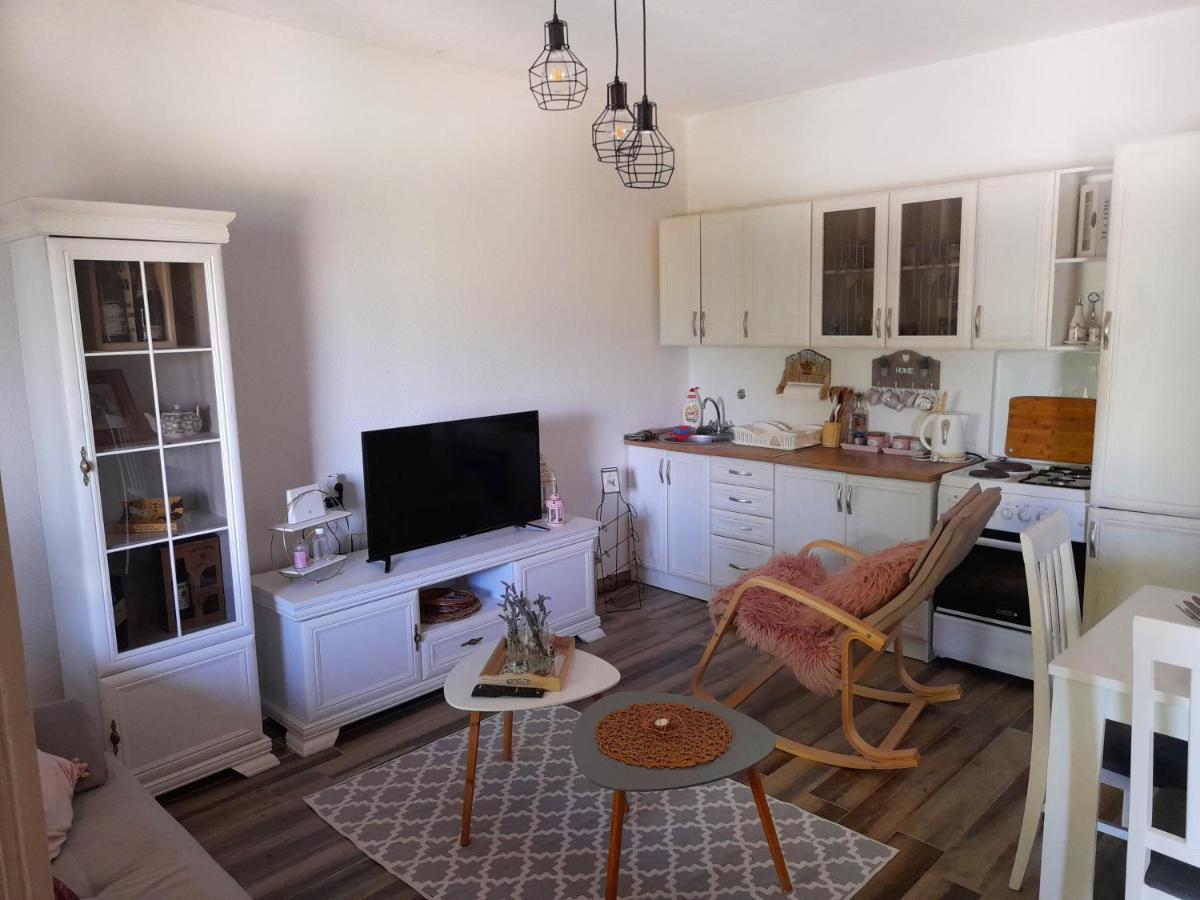 Banjo Rustic House Lake View Virpazar Luaran gambar